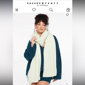 Huge mint green SAVAGE X FENTY scarf new, used 1 time